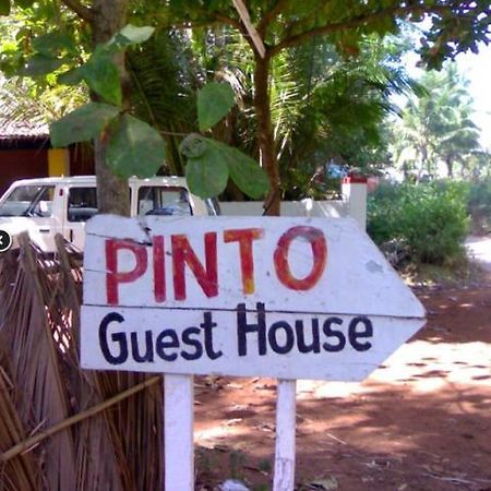 Pinto Guest House Кандолим Екстериор снимка