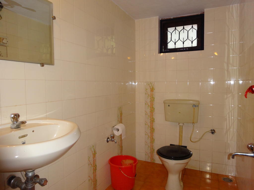Pinto Guest House Кандолим Стая снимка
