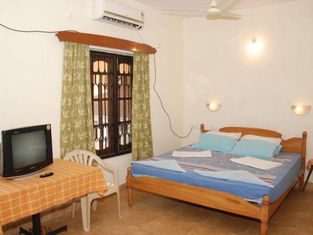 Pinto Guest House Кандолим Стая снимка