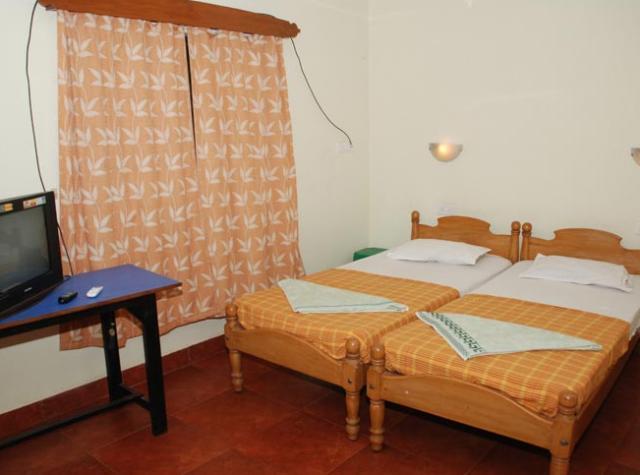 Pinto Guest House Кандолим Стая снимка